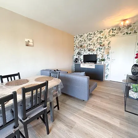 Bel Proche De La דירה