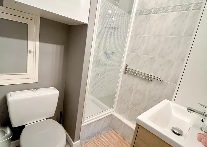 Bel Proche De La דירה קאבורג